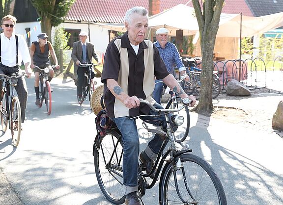 Tweed-Ride
